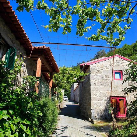 Gasthaus Aldeia Turistica De Louredo Vieira do Minho Exterior foto