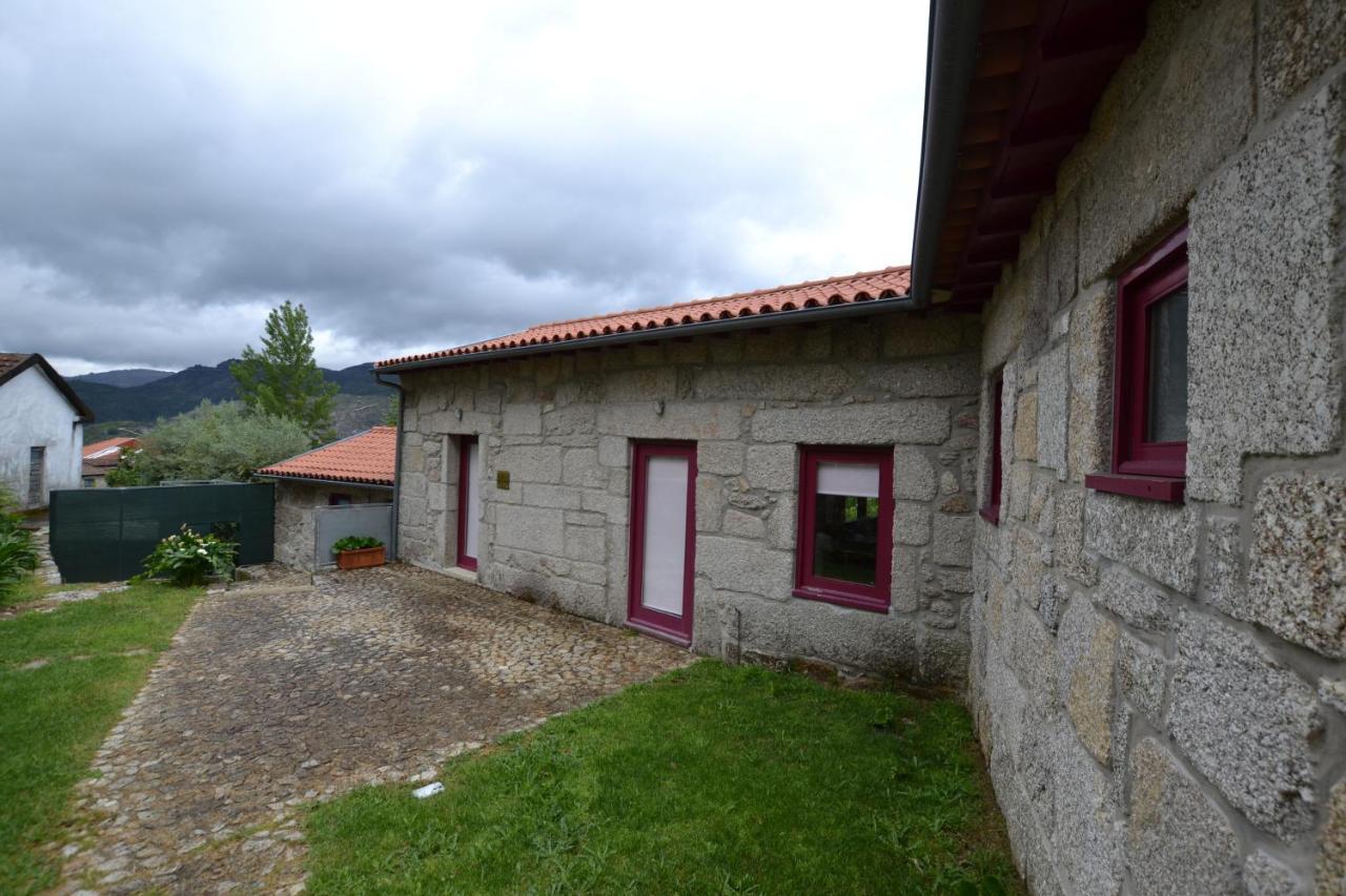 Gasthaus Aldeia Turistica De Louredo Vieira do Minho Exterior foto